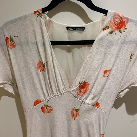 Zara floral maxi dress - Picture 3 of 7